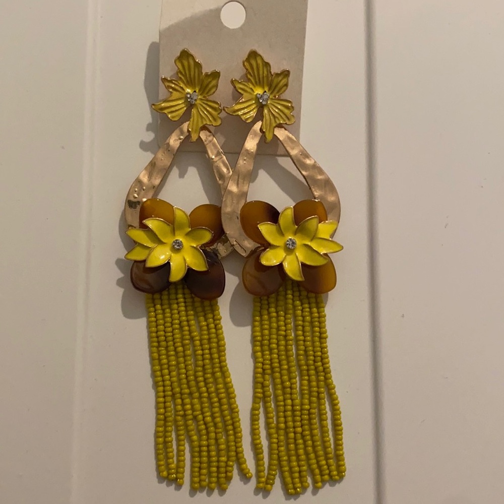 Gold yellow fashion earrings